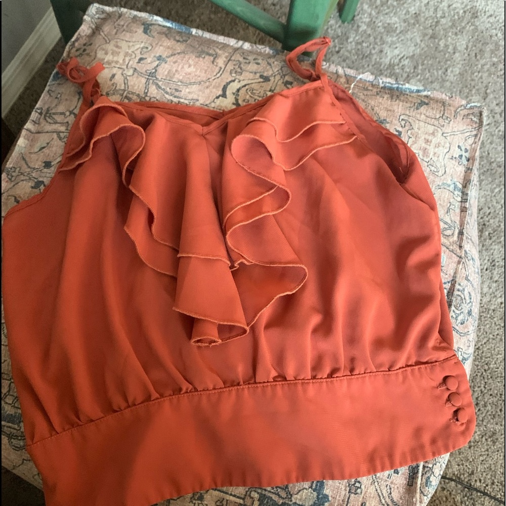 Copper crop top size medium